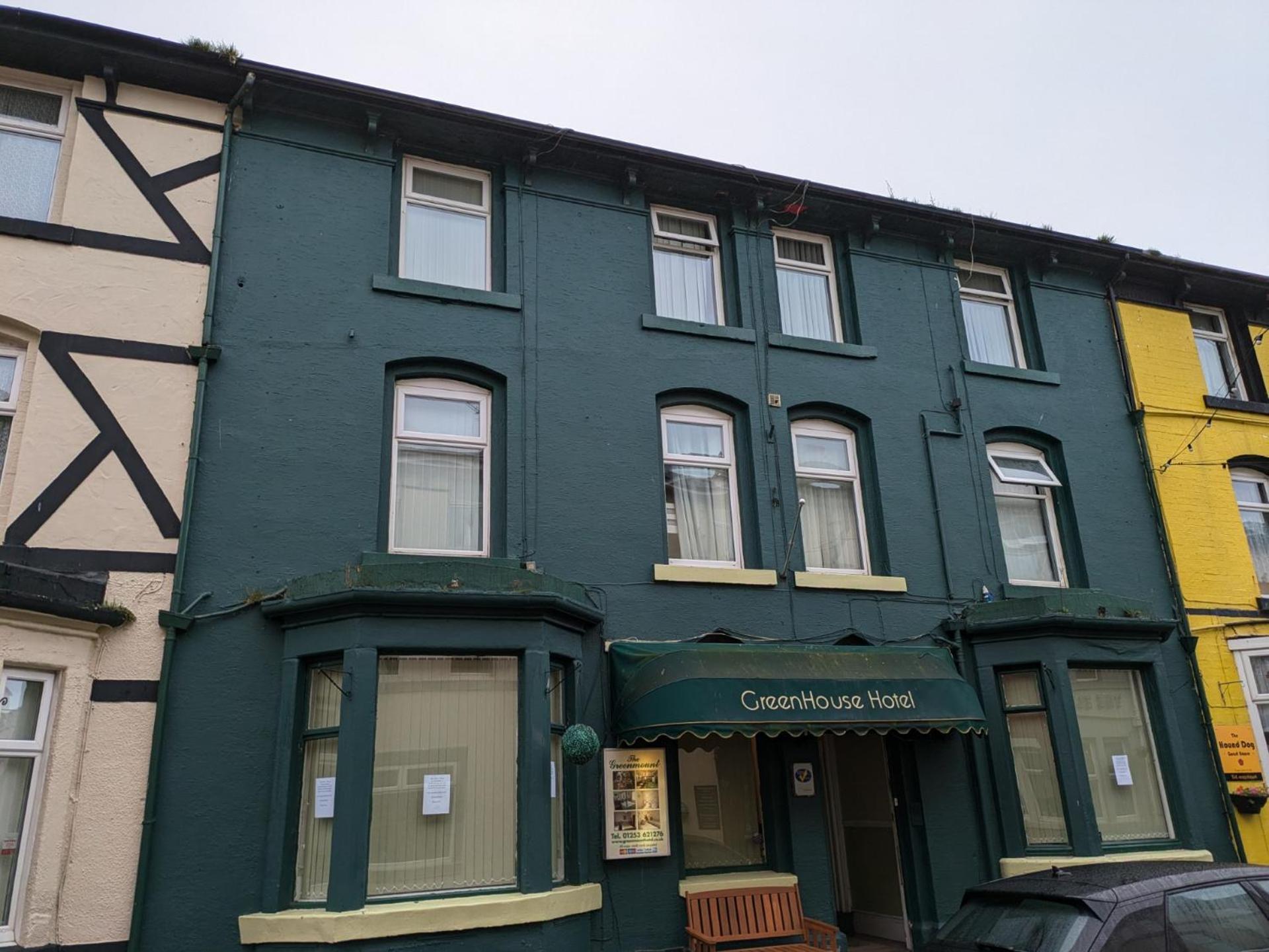 Palace - Pet Friendly - Everyone Welcome Hotel *